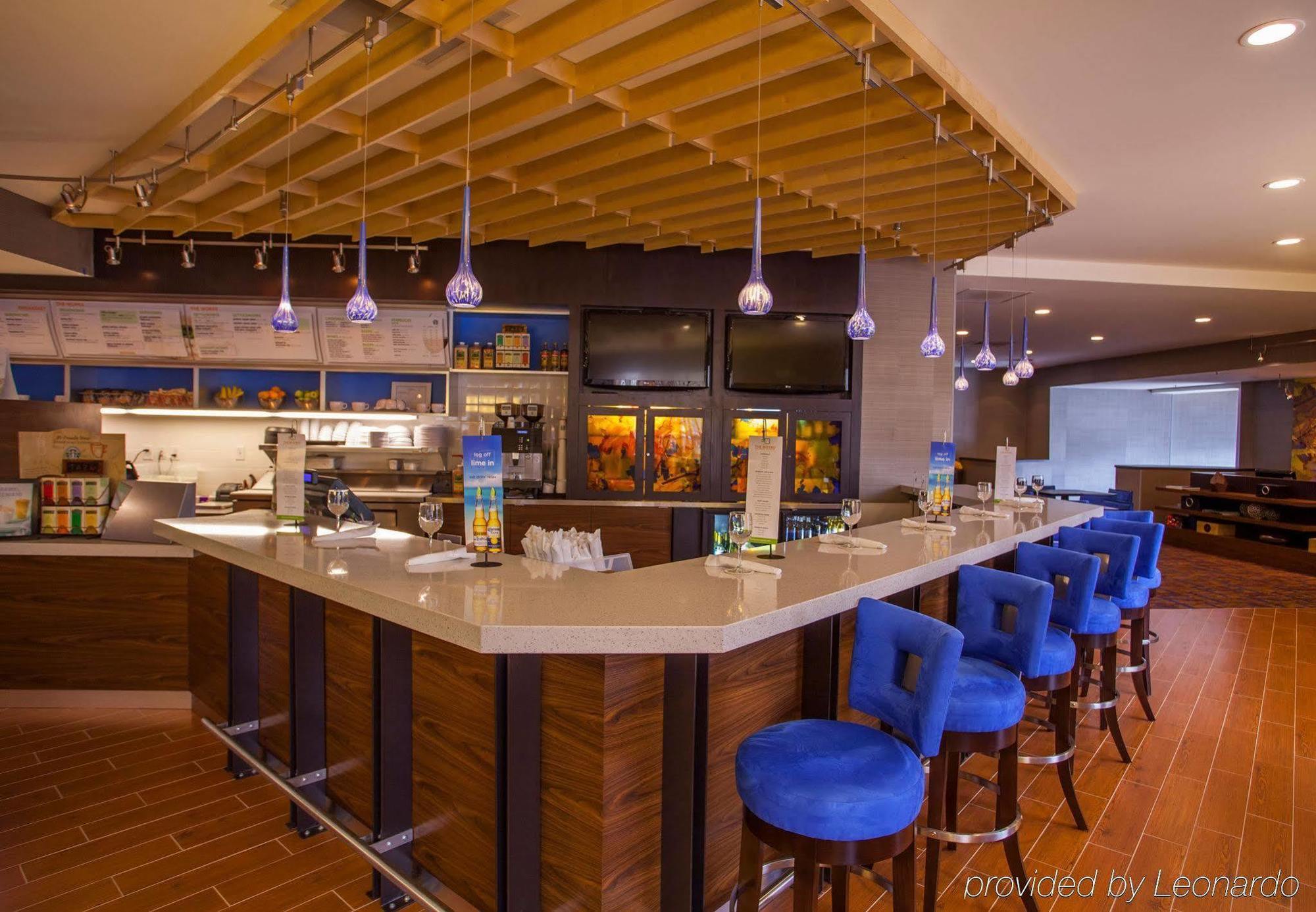 Courtyard By Marriott Charlotte Airport Loso Restaurante foto